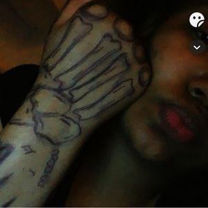 Meet your Posher, Anissa